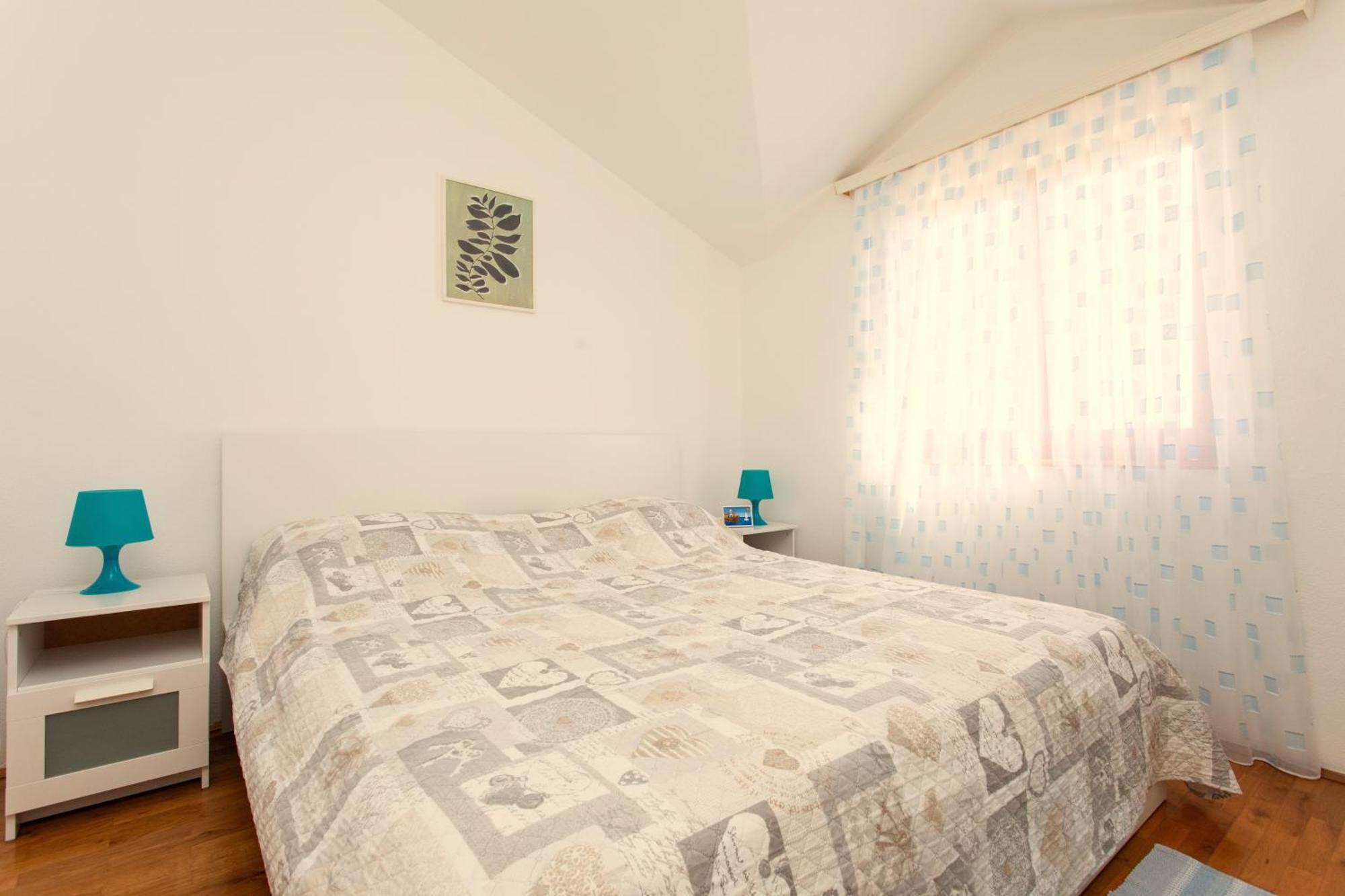 Holiday House Nena With Pool Vinišće Dış mekan fotoğraf