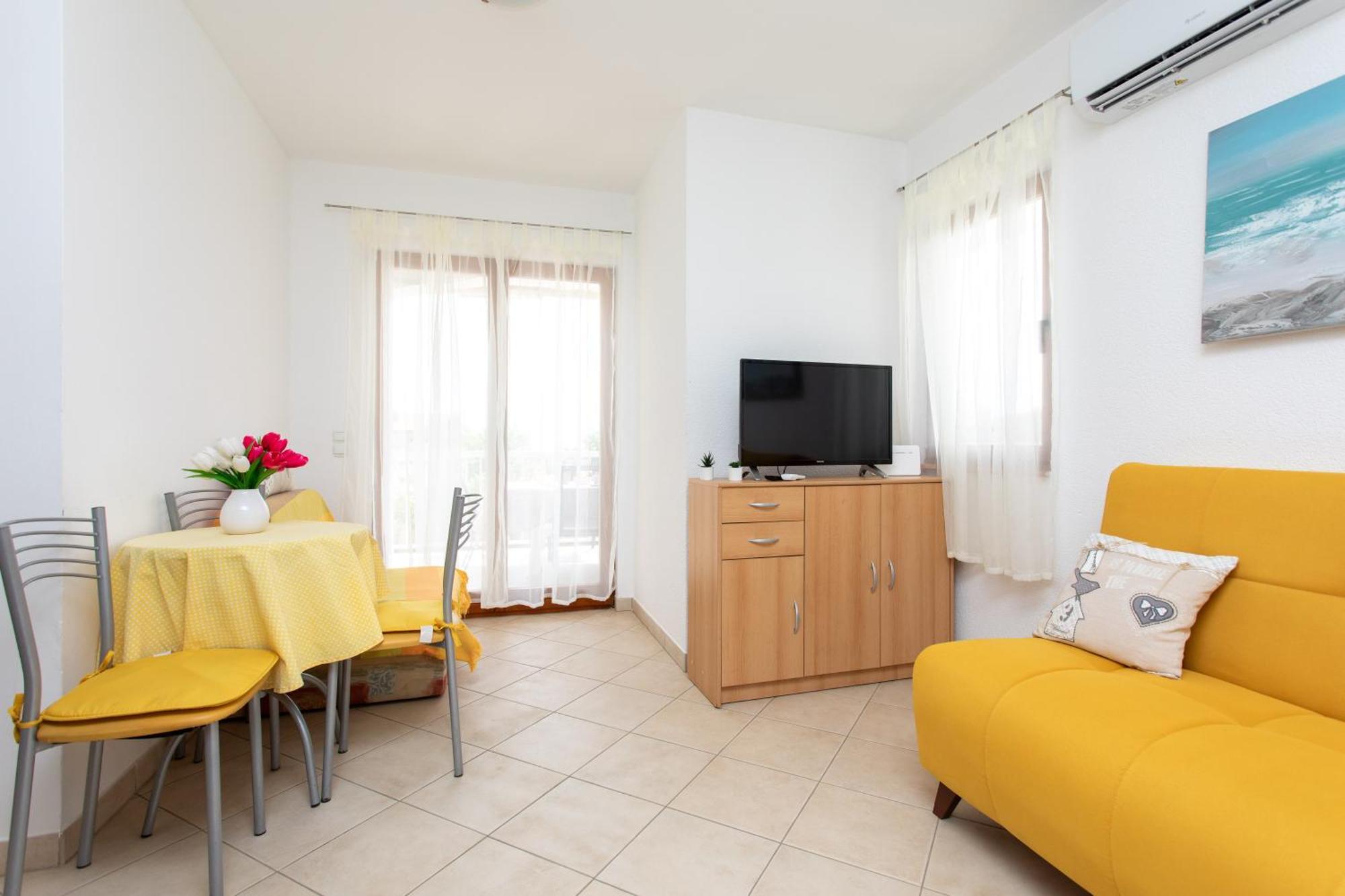 Holiday House Nena With Pool Vinišće Dış mekan fotoğraf
