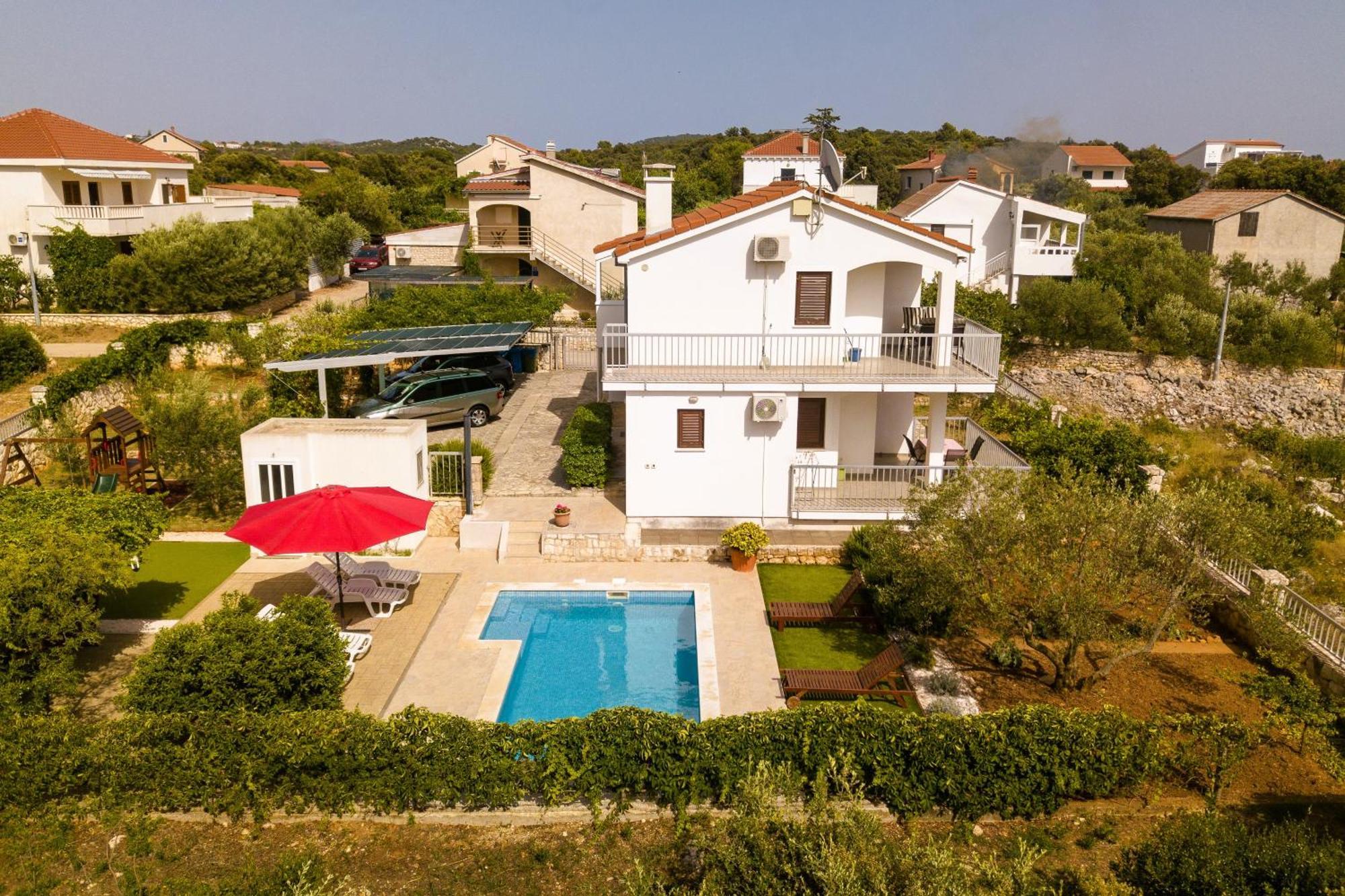 Holiday House Nena With Pool Vinišće Dış mekan fotoğraf